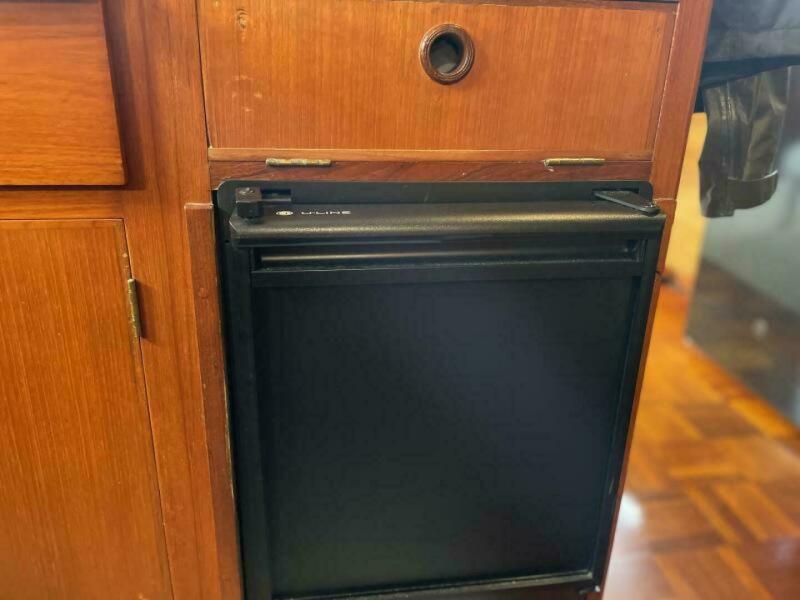 1983 DeFever Sundeck