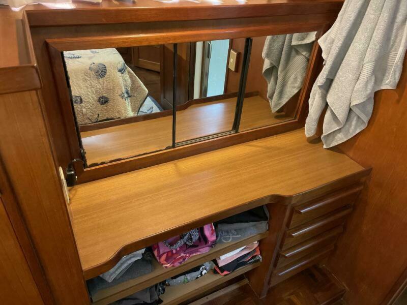 1983 DeFever Sundeck