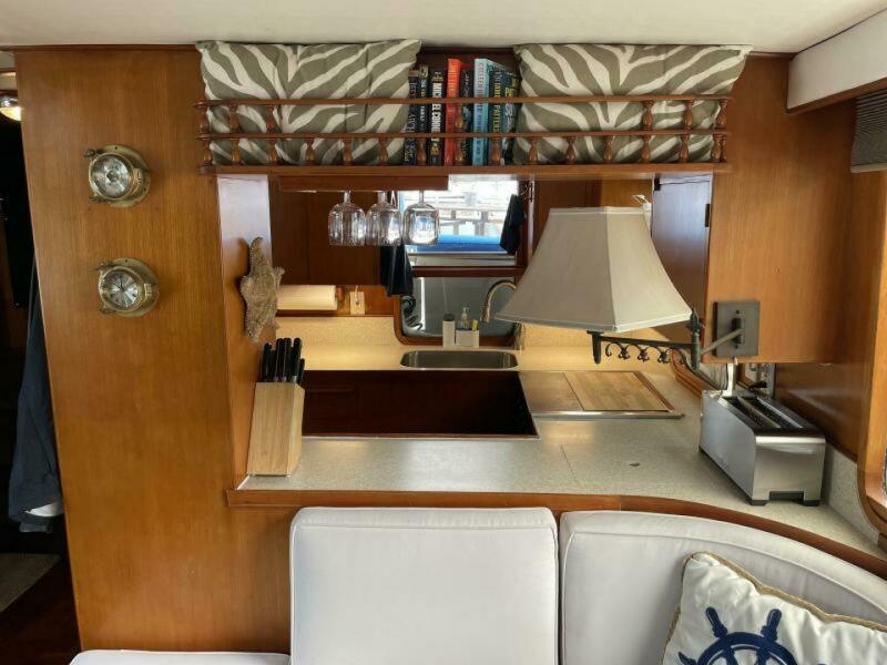 1983 DeFever Sundeck