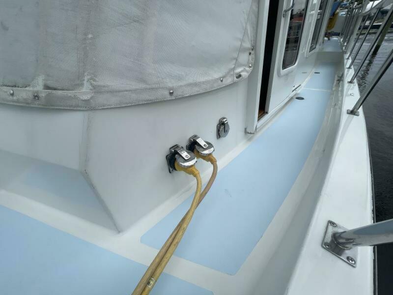 1983 DeFever Sundeck