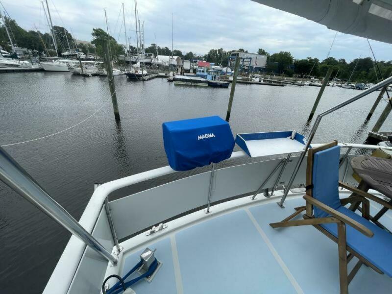 1983 DeFever Sundeck