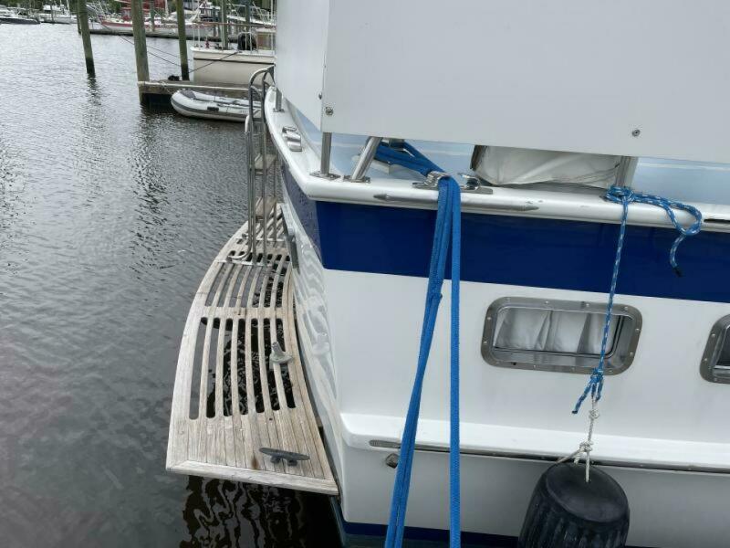 1983 DeFever Sundeck
