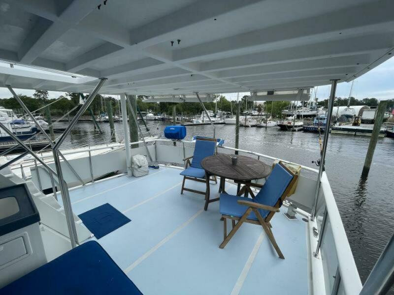 1983 DeFever Sundeck