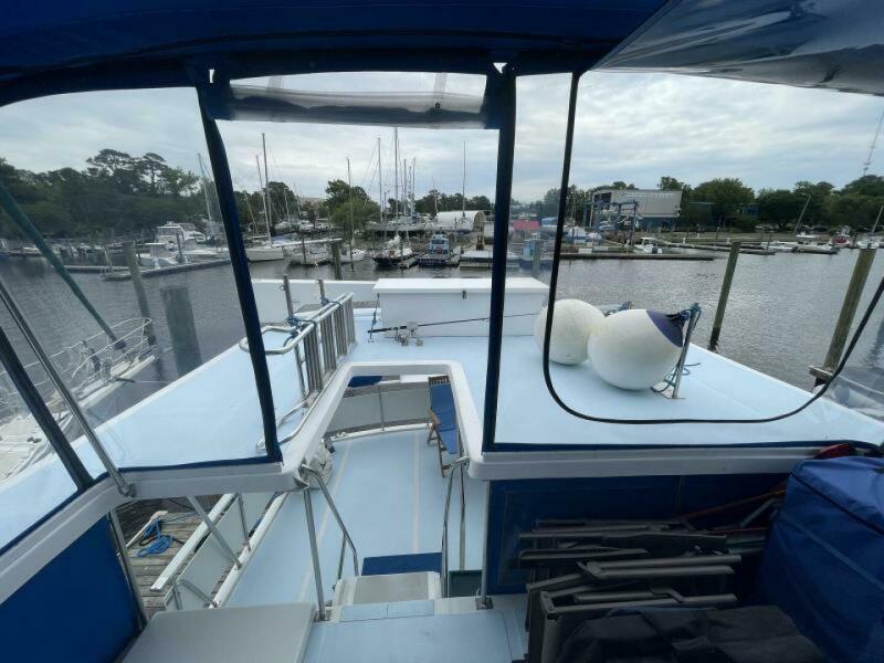 1983 DeFever Sundeck