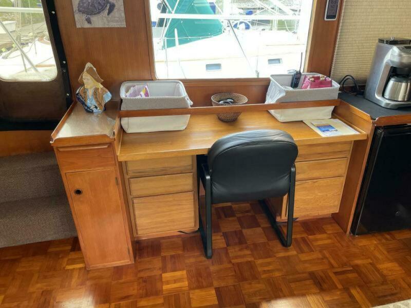 1983 DeFever Sundeck