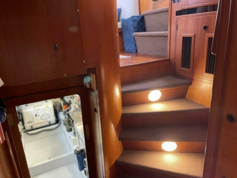1983 DeFever Sundeck