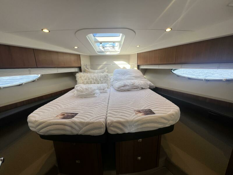 52ft Viking Princess Yacht For Sale 52ft Viking Princess Yacht For Sale