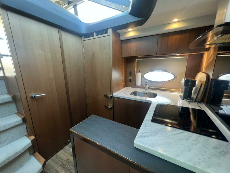 52ft Viking Princess Yacht For Sale 52ft Viking Princess Yacht For Sale