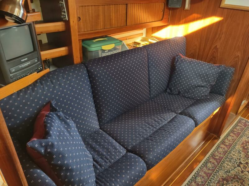 SHEET MUSIC 38ft Caliber Yacht For Sale