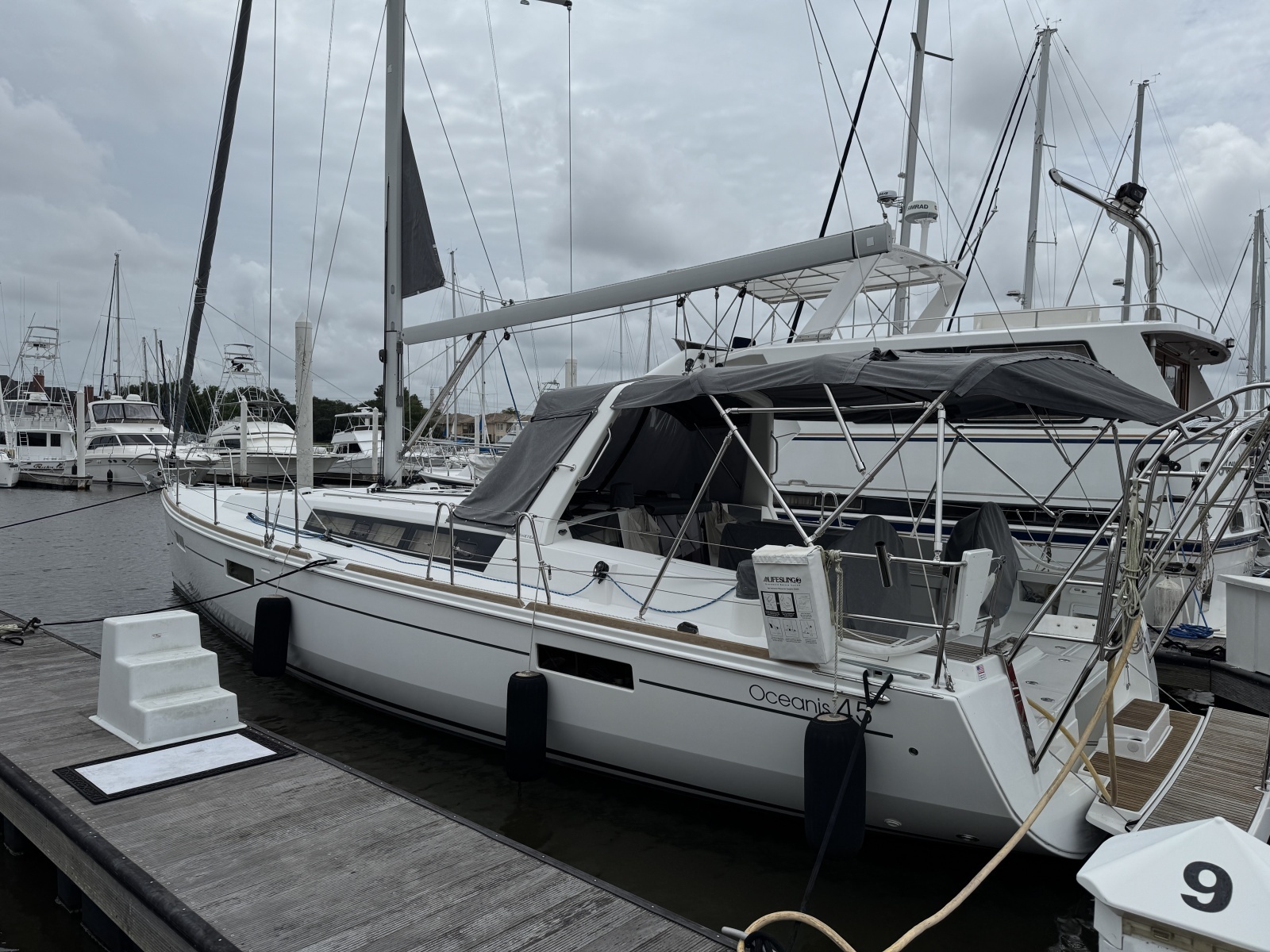 La Belle Vie 45ft Beneteau Yacht For Sale