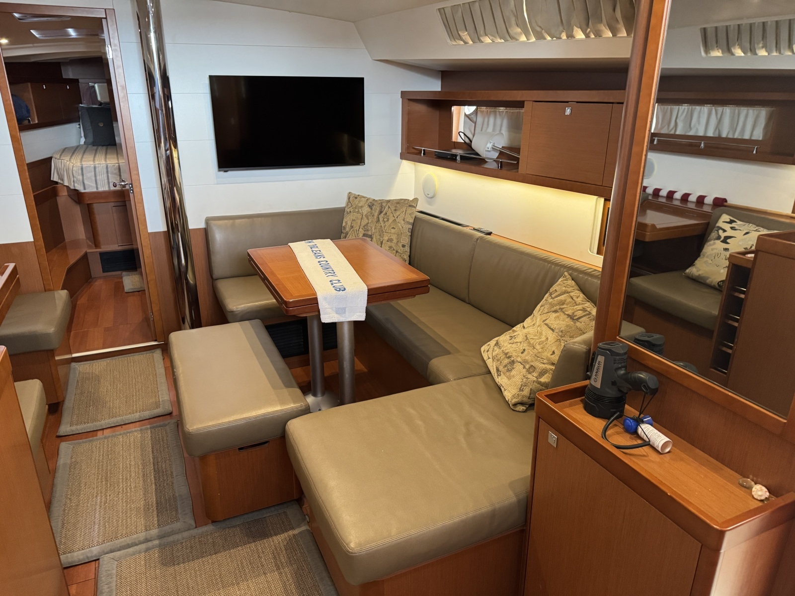 La Belle Vie 45ft Beneteau Yacht For Sale