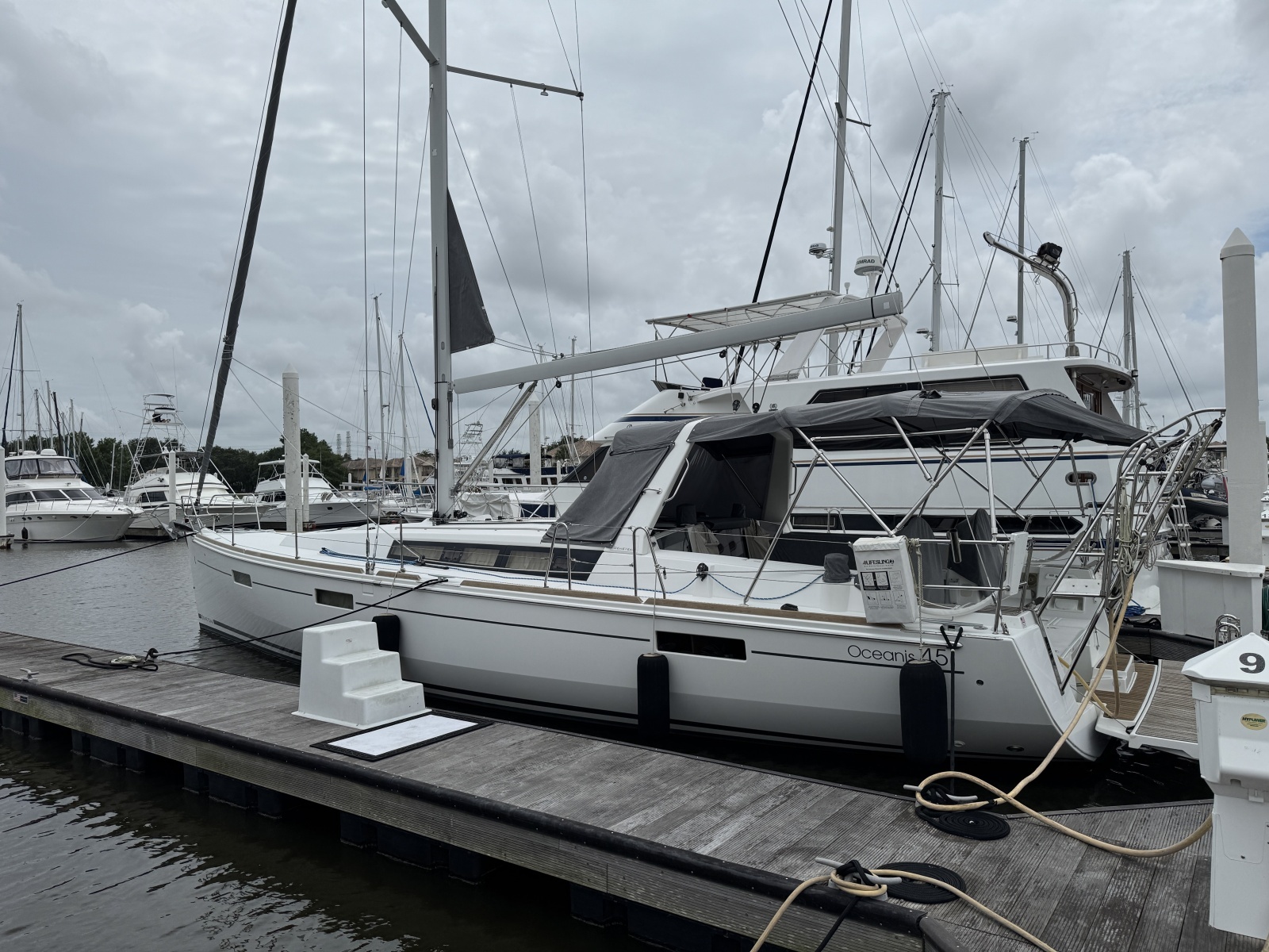 La Belle Vie 45ft Beneteau Yacht For Sale
