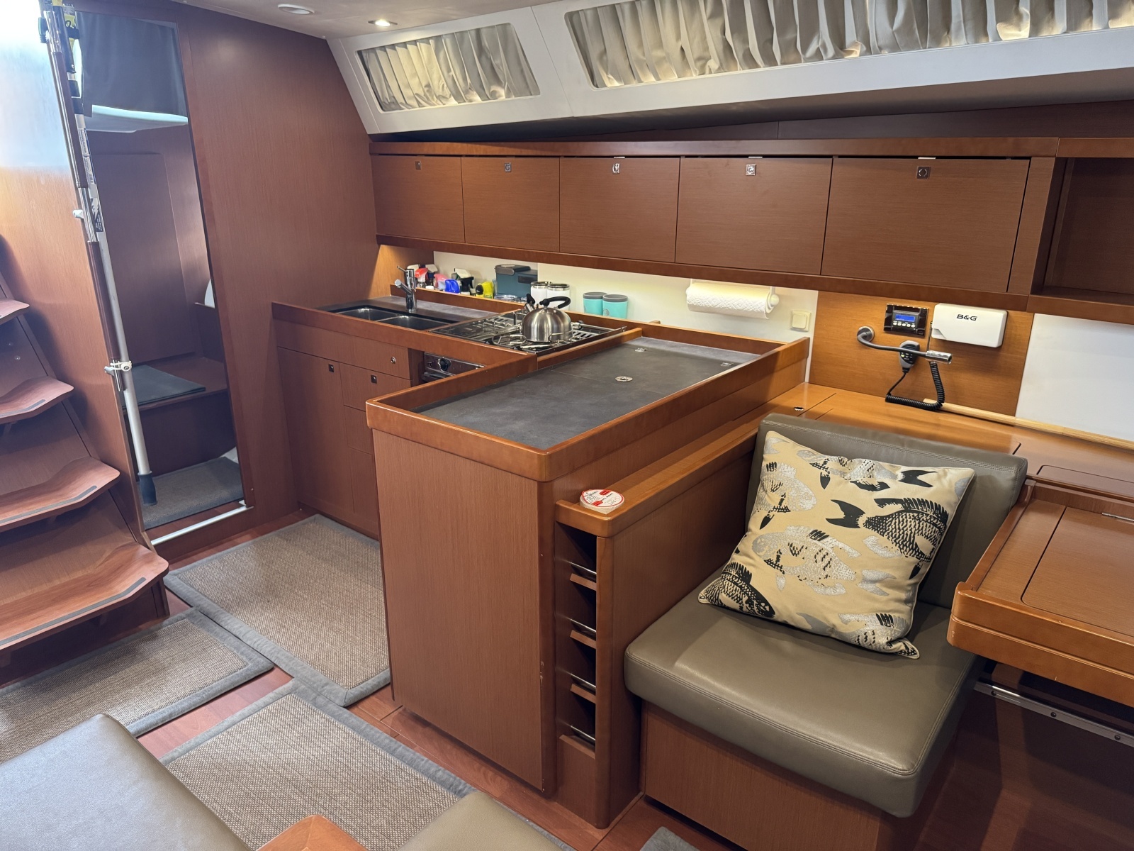 La Belle Vie 45ft Beneteau Yacht For Sale