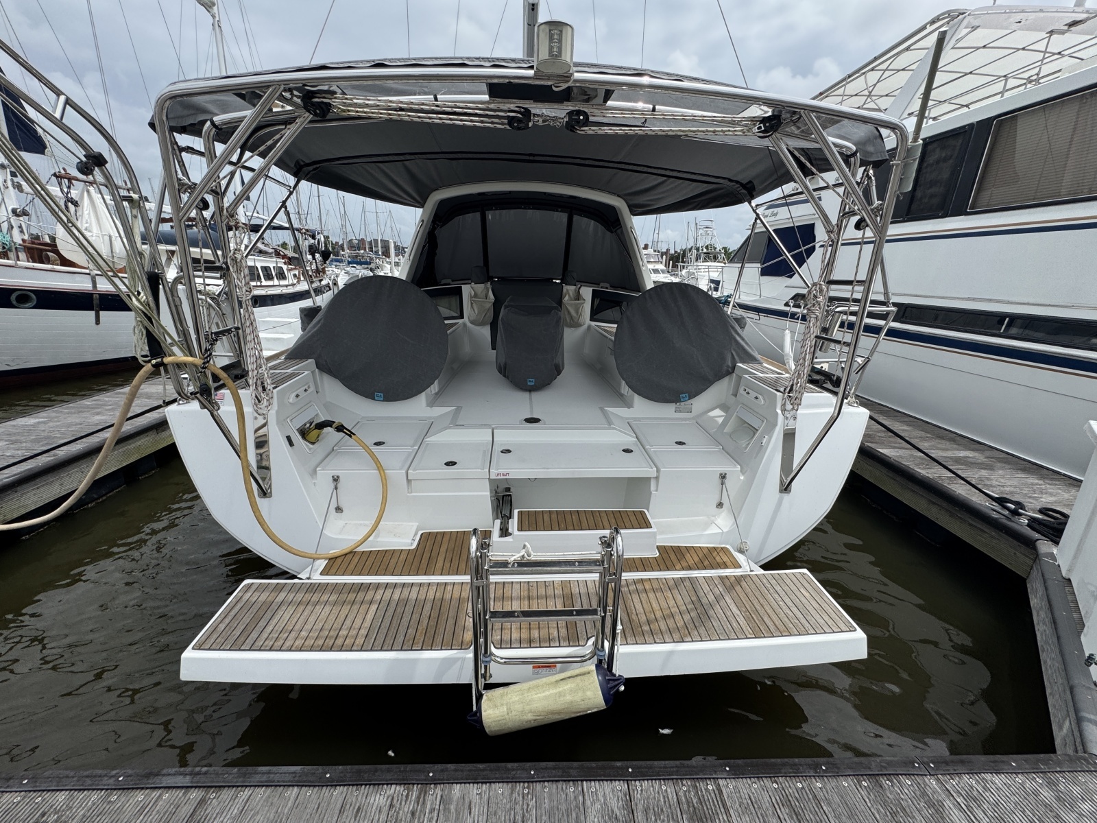 La Belle Vie 45ft Beneteau Yacht For Sale