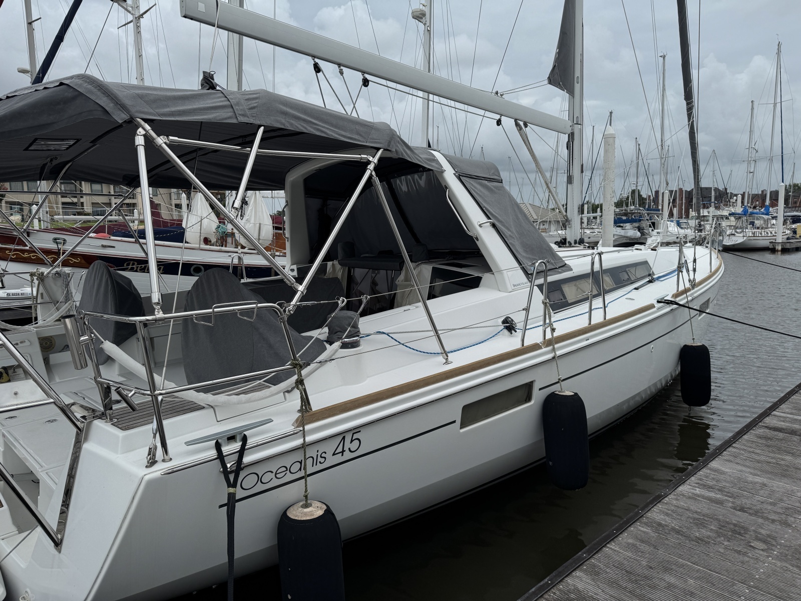 La Belle Vie 45ft Beneteau Yacht For Sale