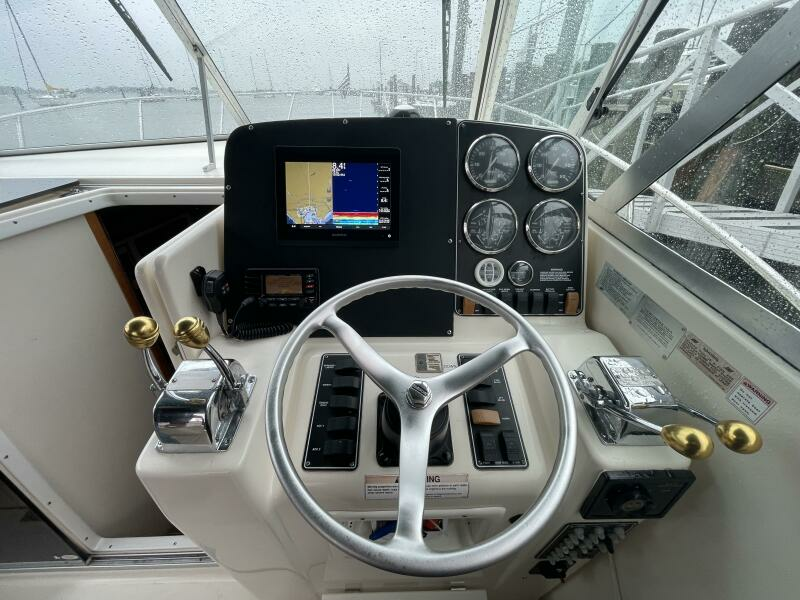 FO REEL 30ft Pursuit Yacht For Sale