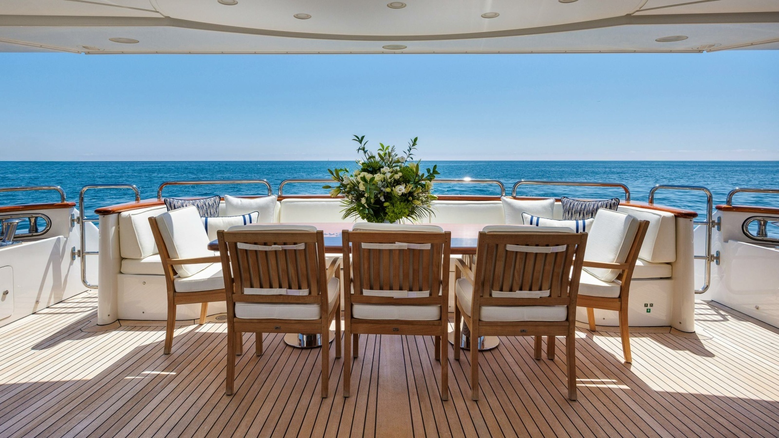 BUNTY 120ft Benetti Yacht For Sale