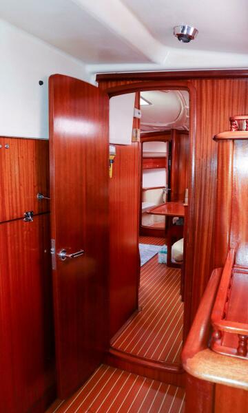 2003 Bavaria 44 Ocean