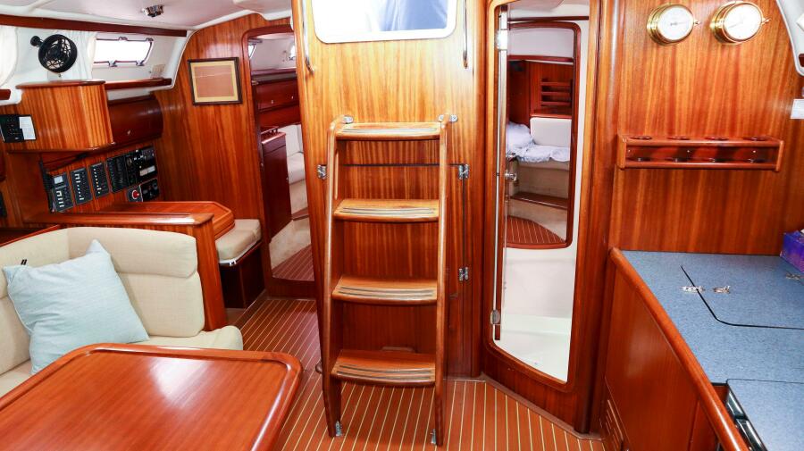 2003 Bavaria 44 Ocean