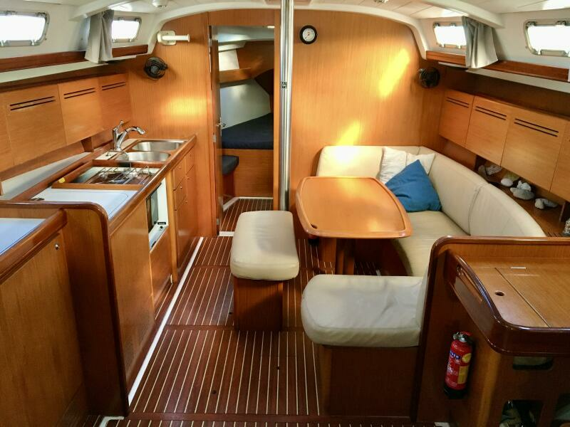 2006 Beneteau 43.3 Cyclades