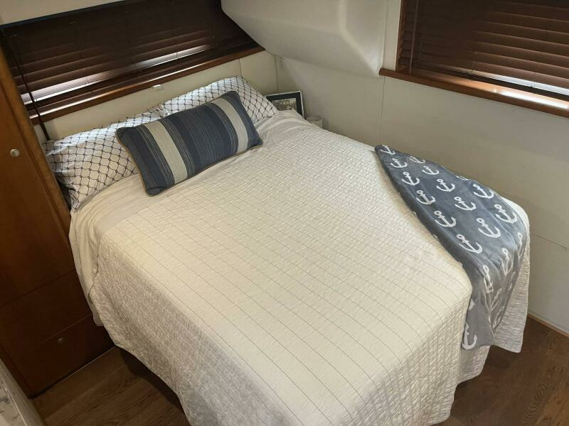 HAPPY OUR rsquo S 37ft Silverton Yacht For Sale
