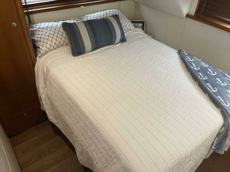 HAPPY OUR rsquo S 37ft Silverton Yacht For Sale