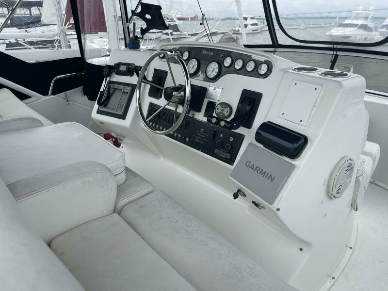 HAPPY OUR rsquo S 37ft Silverton Yacht For Sale