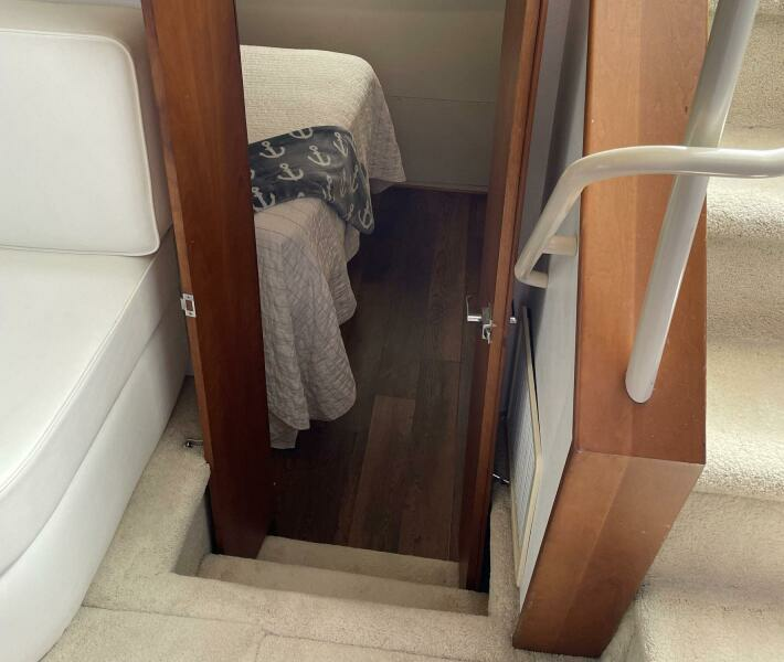 HAPPY OUR rsquo S 37ft Silverton Yacht For Sale