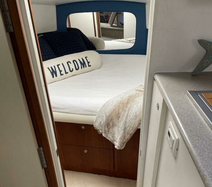 HAPPY OUR rsquo S 37ft Silverton Yacht For Sale
