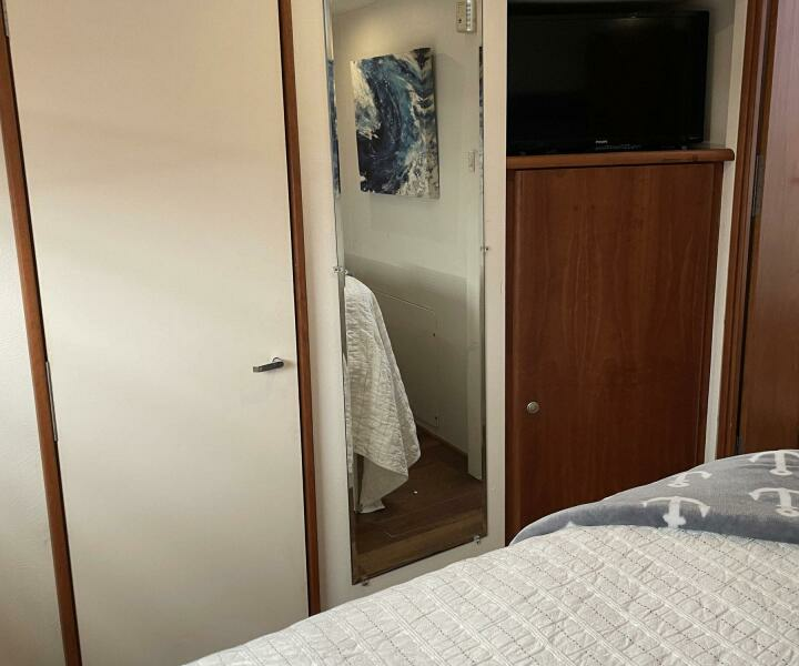 HAPPY OUR rsquo S 37ft Silverton Yacht For Sale