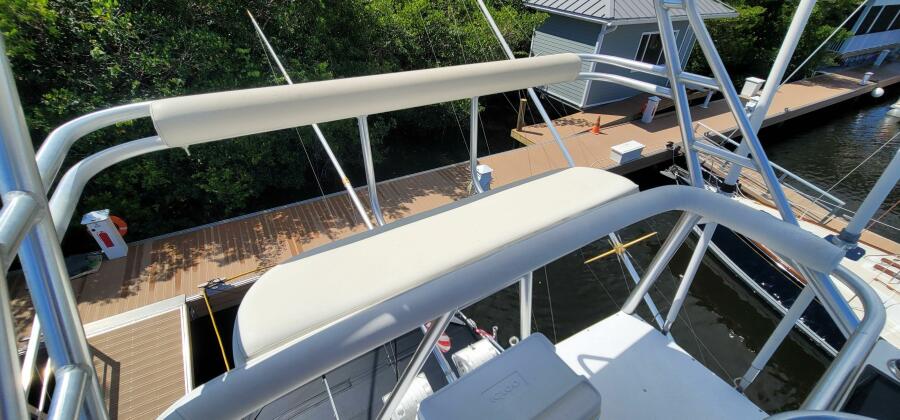 48' 1998 Ocean Yachts 48 Express