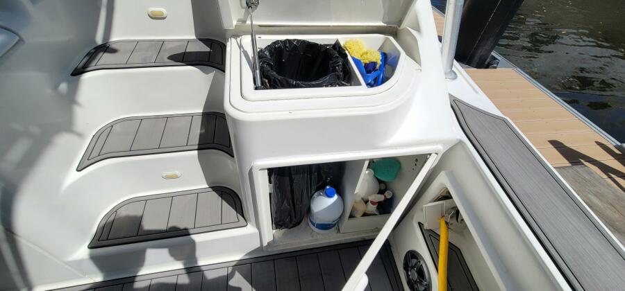 48' 1998 Ocean Yachts 48 Express