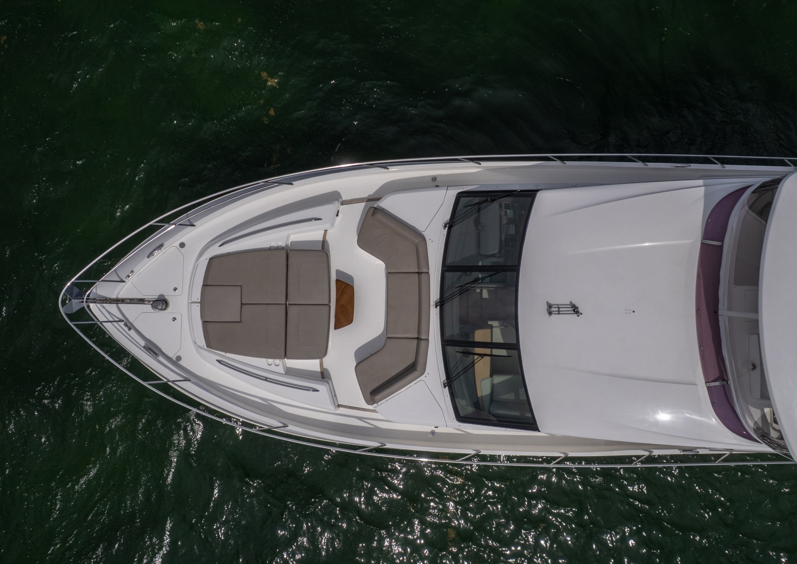 2021 Princess F70