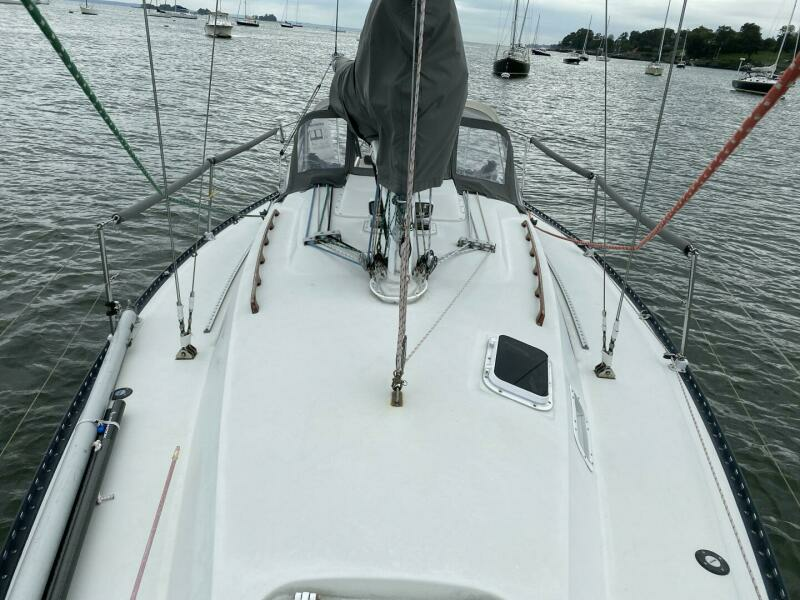 QUALITY TIME 33ft C amp C Yacht For Sale
