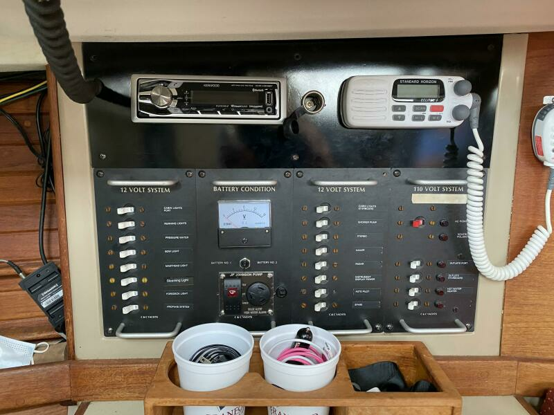 QUALITY TIME 33ft C amp C Yacht For Sale