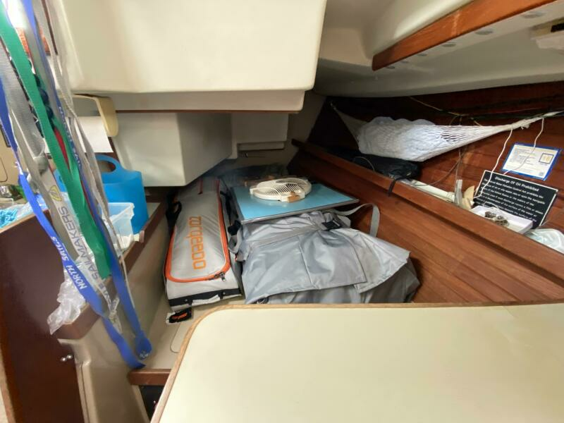QUALITY TIME 33ft C amp C Yacht For Sale
