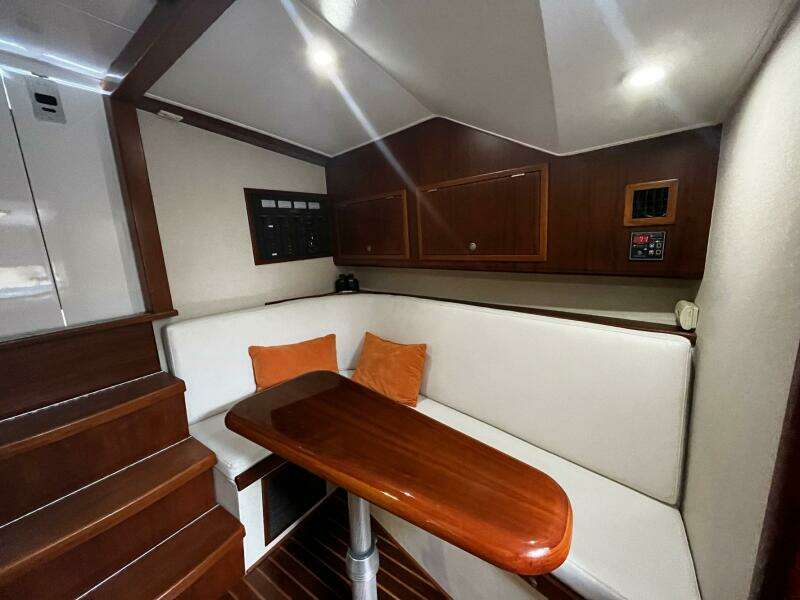 35ft Scopinich Yacht For Sale