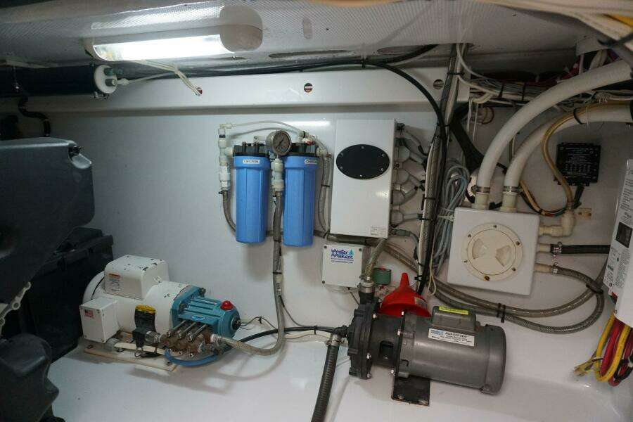 35ft Scopinich Yacht For Sale