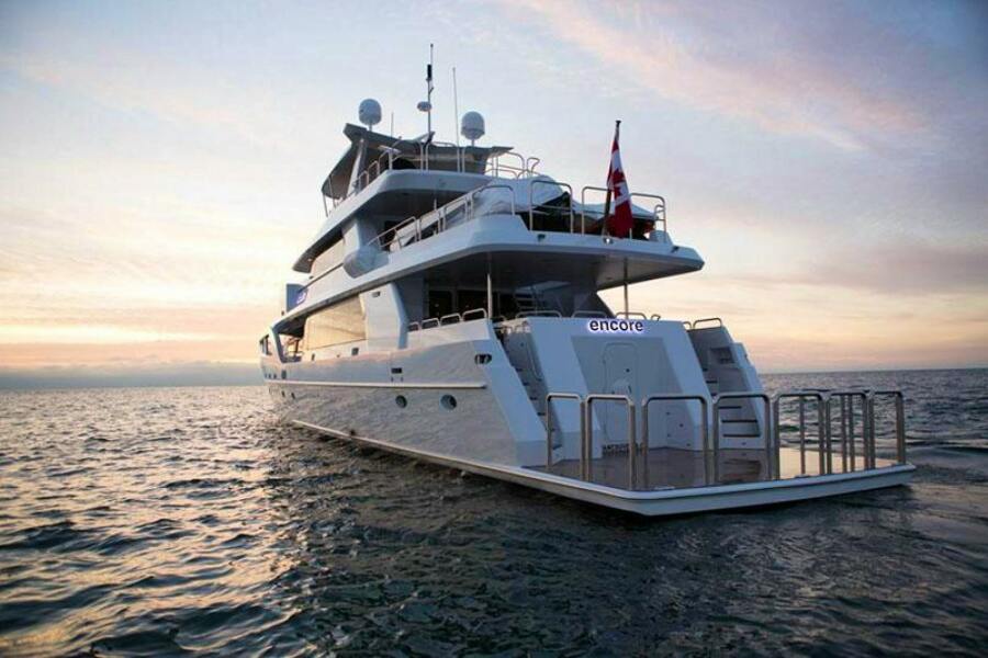 120' 1992 Crescent Custom Yachts Custom