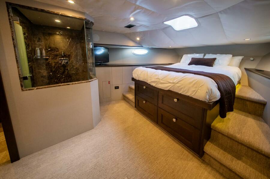 120' 1992 Crescent Custom Yachts Custom