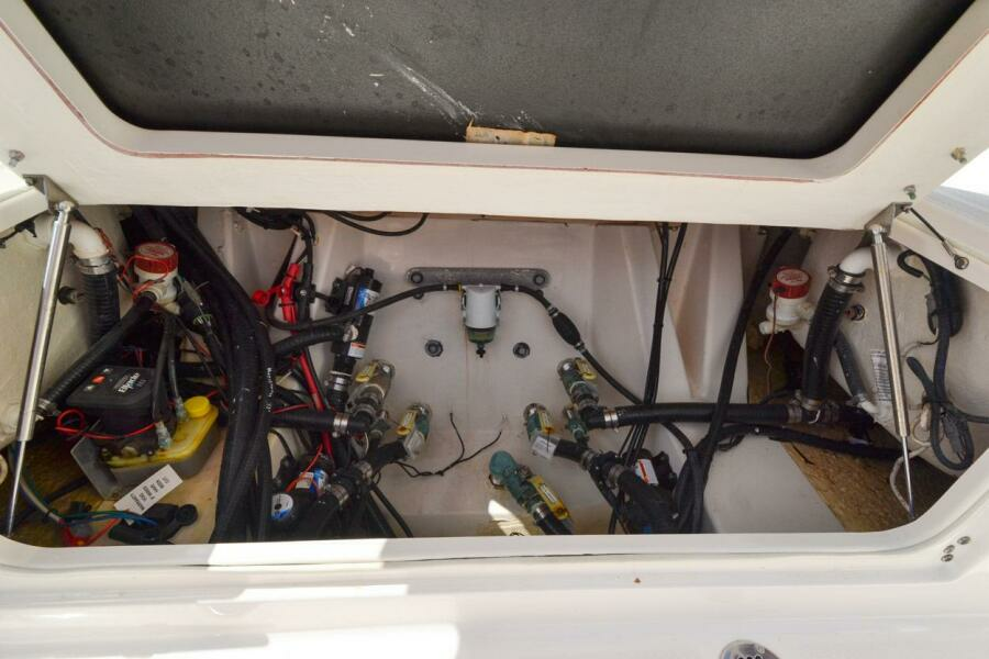 2021 Blue Wave 2800 Makaira