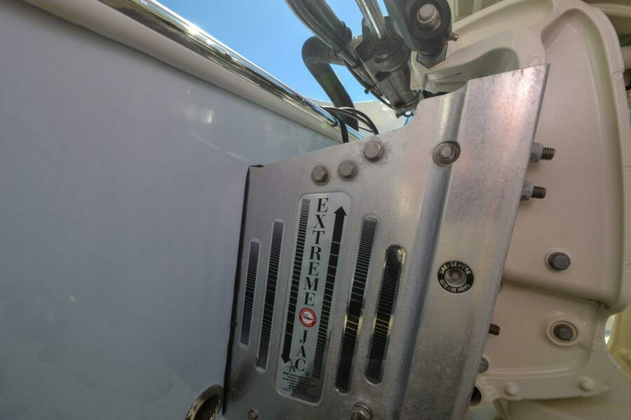 2021 Blue Wave 2800 Makaira