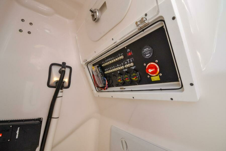 Main Panel & Battery Switch