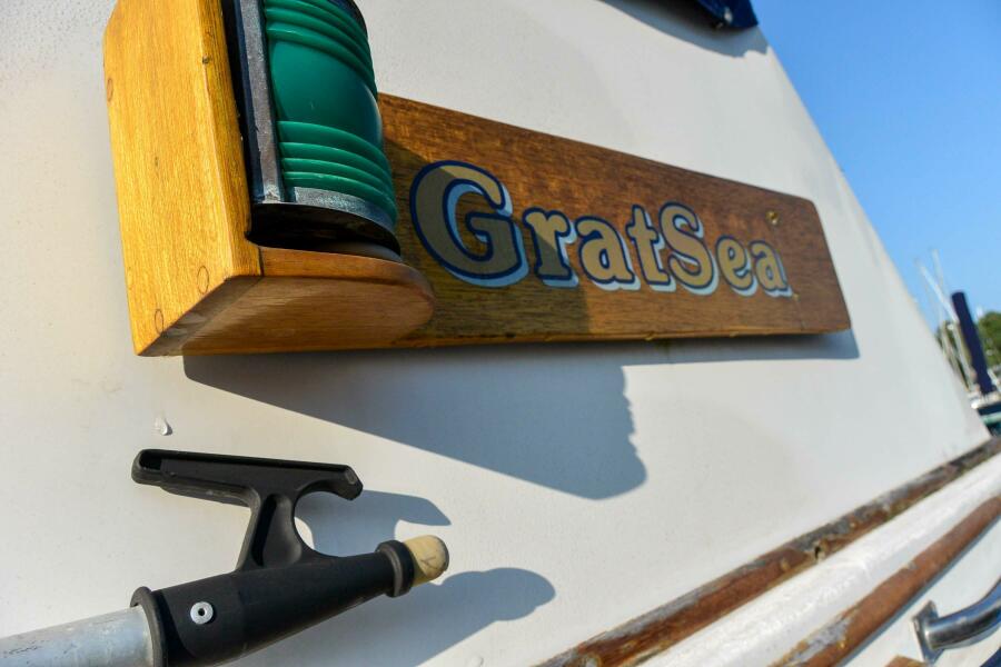 1985 Grand Banks