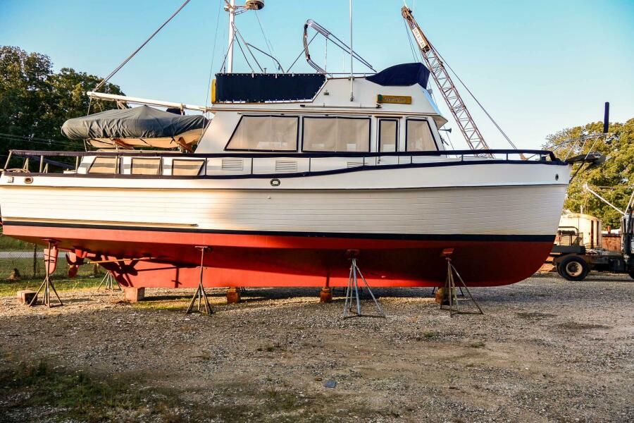 1985 Grand Banks