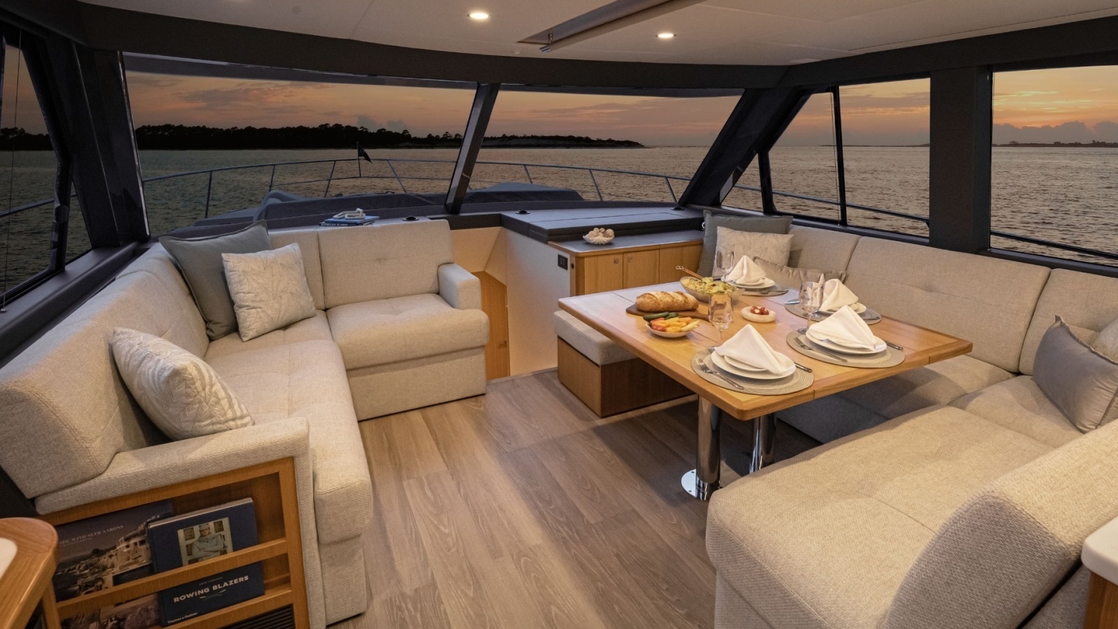 58ft Riviera Yacht For Sale