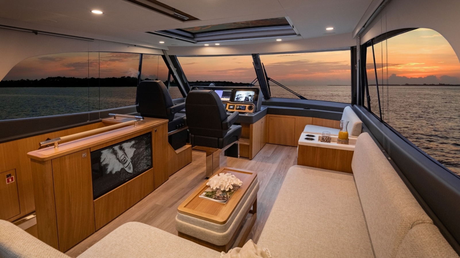 58ft Riviera Yacht For Sale