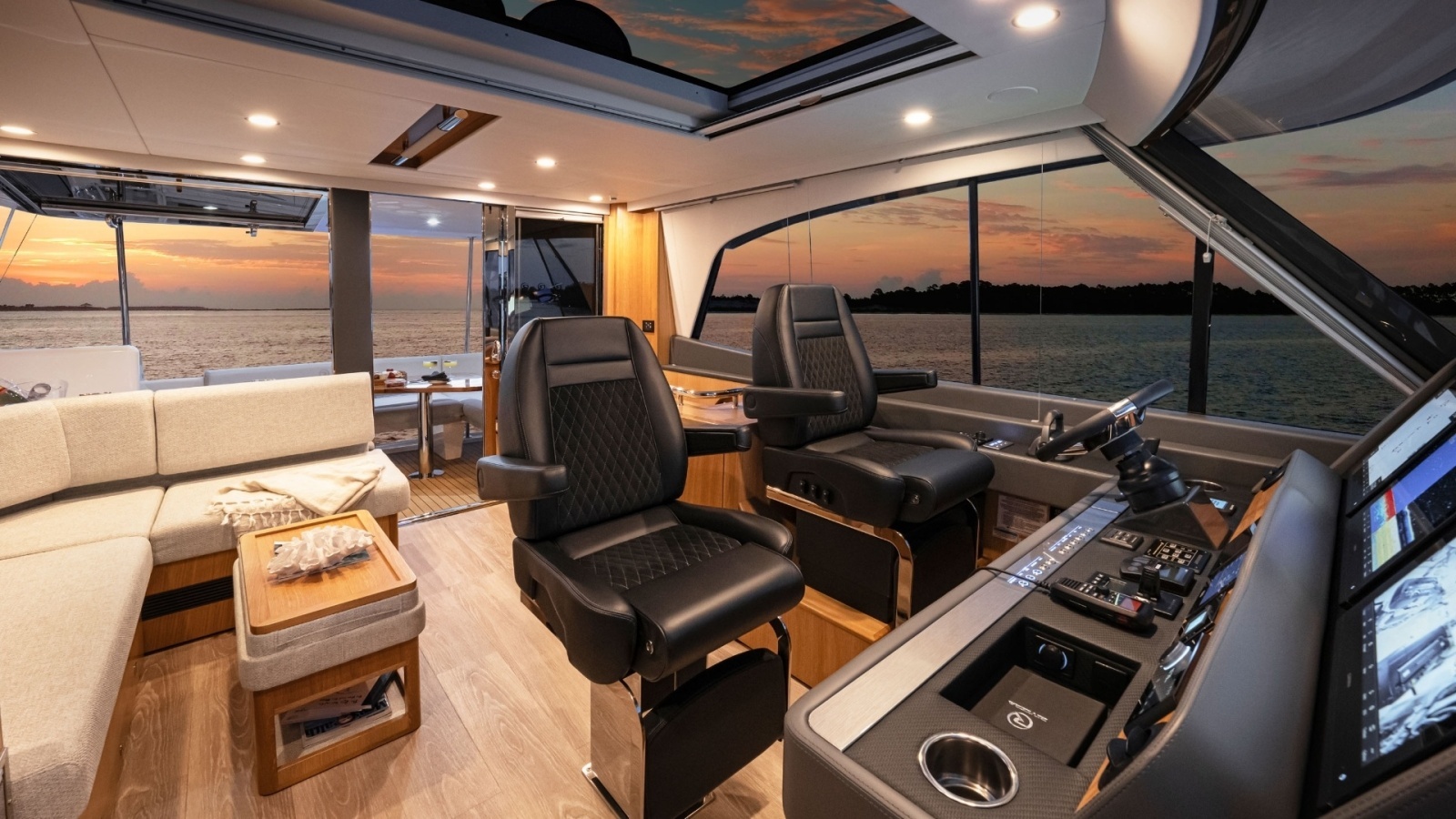 58ft Riviera Yacht For Sale