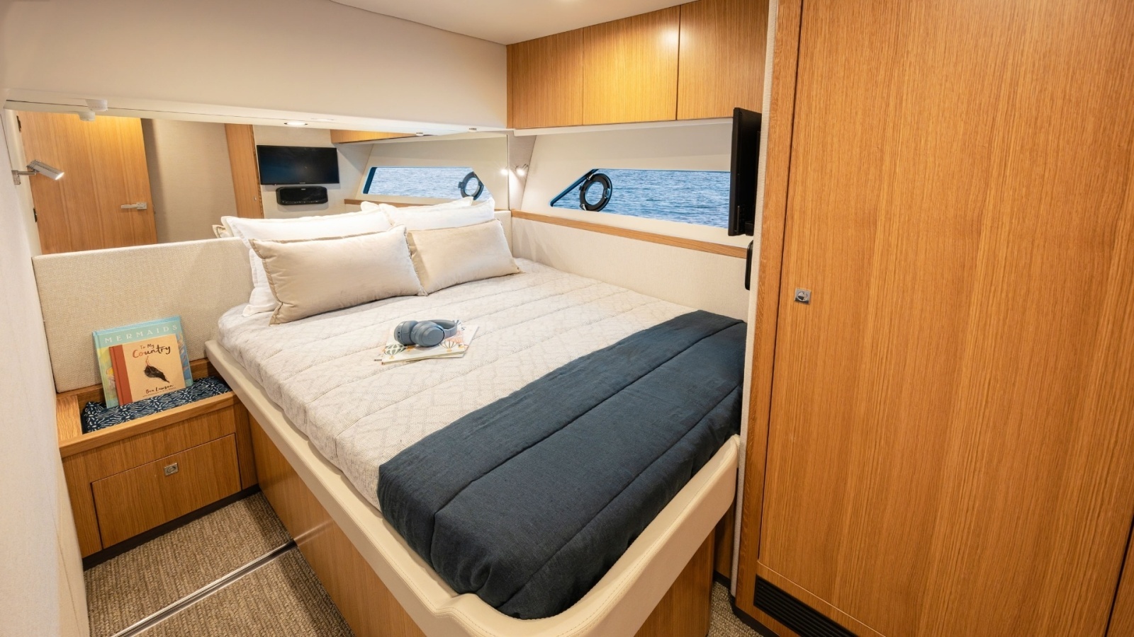 58ft Riviera Yacht For Sale