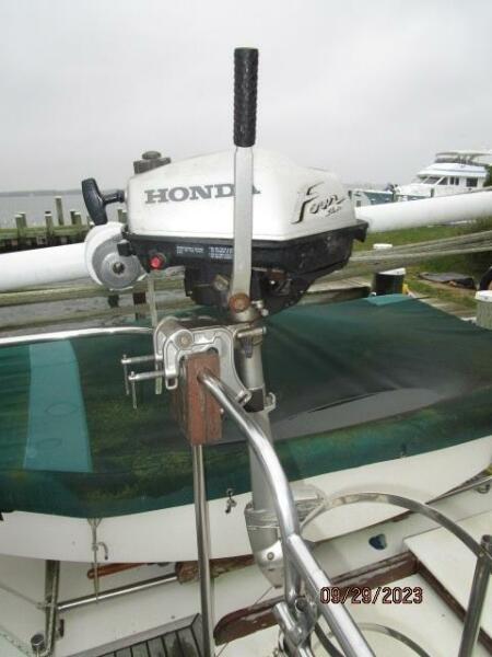 36' Grand Banks tender outboard